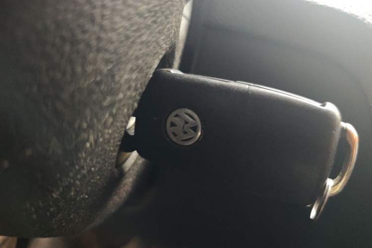 Used Volkswagen Santana 2015 1.4L Manual Fashion Edition Vehicle Key