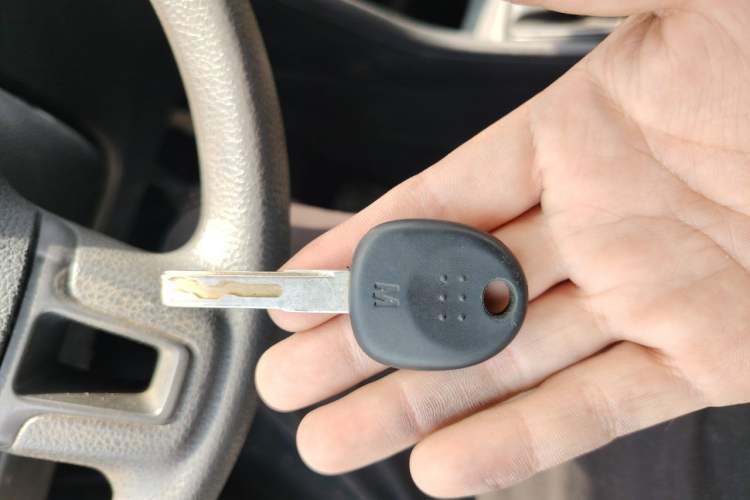 Used Volkswagen Santana 2015 1.6L Manual Fashion Edition Vehicle Key