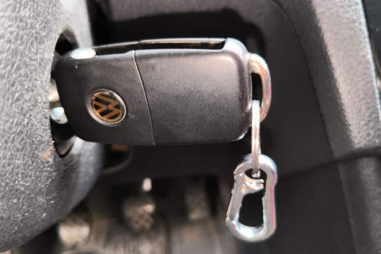 Used Volkswagen Santana 2015 1.4L Manual Fashion Edition Vehicle Key