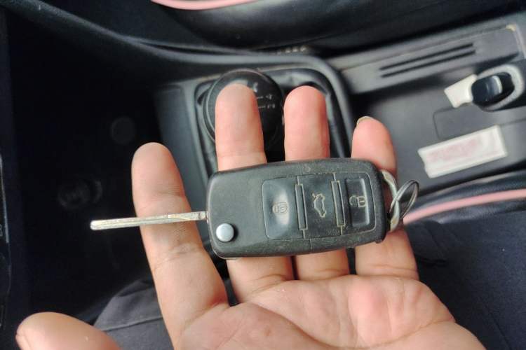 Used Volkswagen Santana 2015 1.4L Manual Fashion Edition Vehicle Key