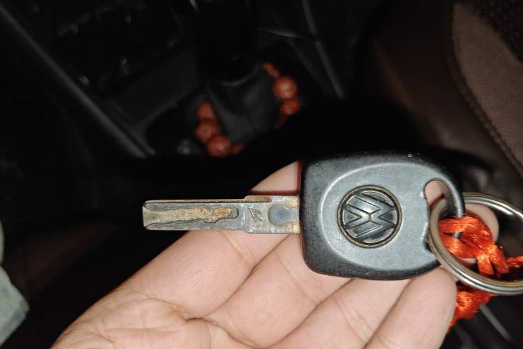 Used Volkswagen Santana 2015 1.6L Automatic Fashion Edition Vehicle Key