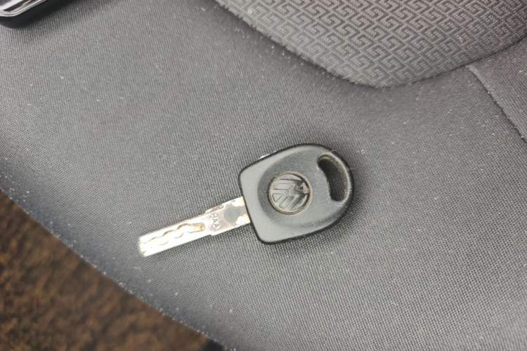 Used Volkswagen Santana 2015 1.6L Automatic Fashion Edition Vehicle Key