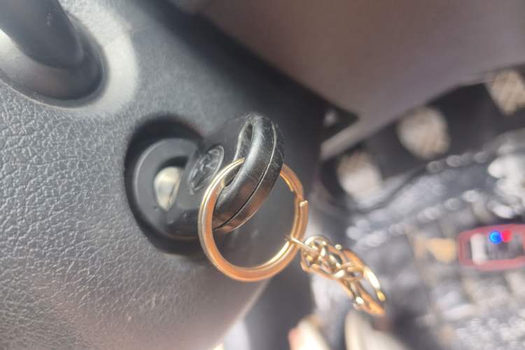 Used Volkswagen Santana 2015 1.4L Manual Fashion Edition Vehicle Key