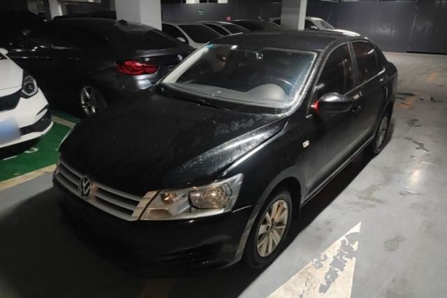 Used Volkswagen Santana 2015 1.6L Automatic Fashion Edition