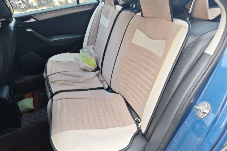 Used Volkswagen Santana 2015 1.6L Automatic Comfort Edition Left Rear Seat