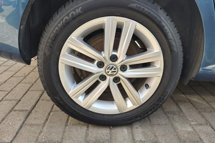 Used Volkswagen Santana 2015 Haval H6 1.6L Automatic Comfort Model Right Rear Wheel Hub