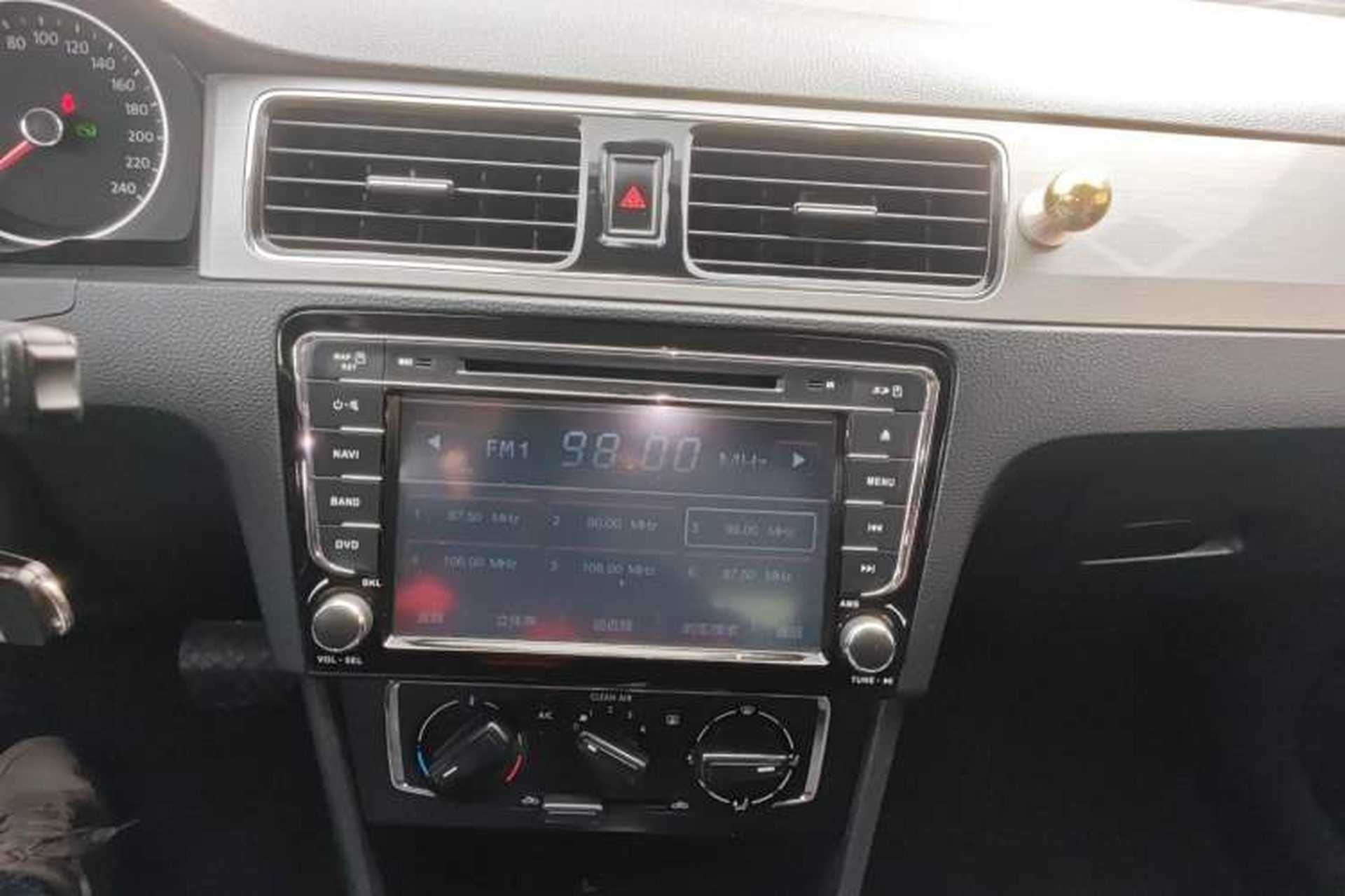 Used Volkswagen Santana 2015 Haval H6 1.6L Automatic Comfort Model Audio And AC Panel
