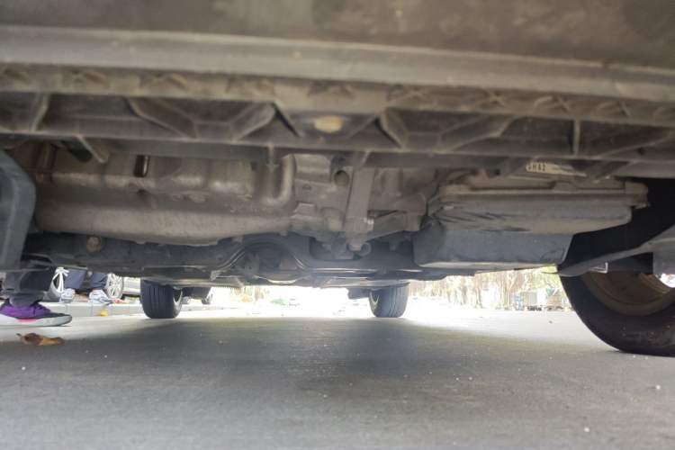 Used Volkswagen Santana 2015 Haval H6 1.6L Automatic Comfort Model Chassis Front