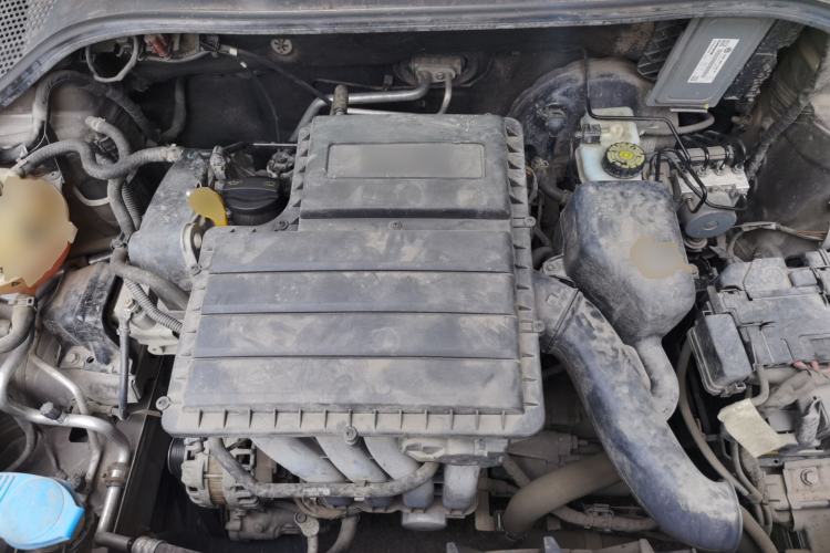 Used Volkswagen Santana 2015 Haval H9 1.6L Manual Comfort Edition Engine Bay