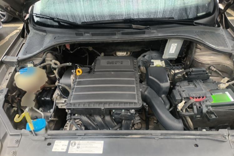 Used Volkswagen Santana 2015 Haval H6 1.6L Automatic Comfort Model Engine Bay