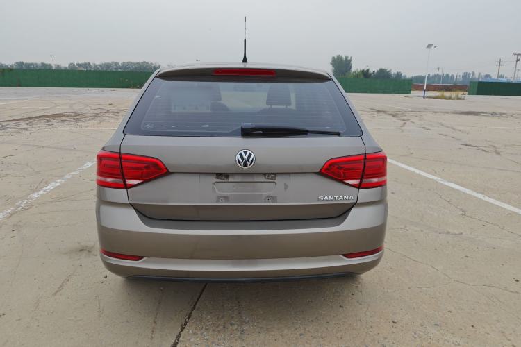 Used Volkswagen Santana 2015 Haval H6 1.6L Automatic Luxury Model Exterior 5