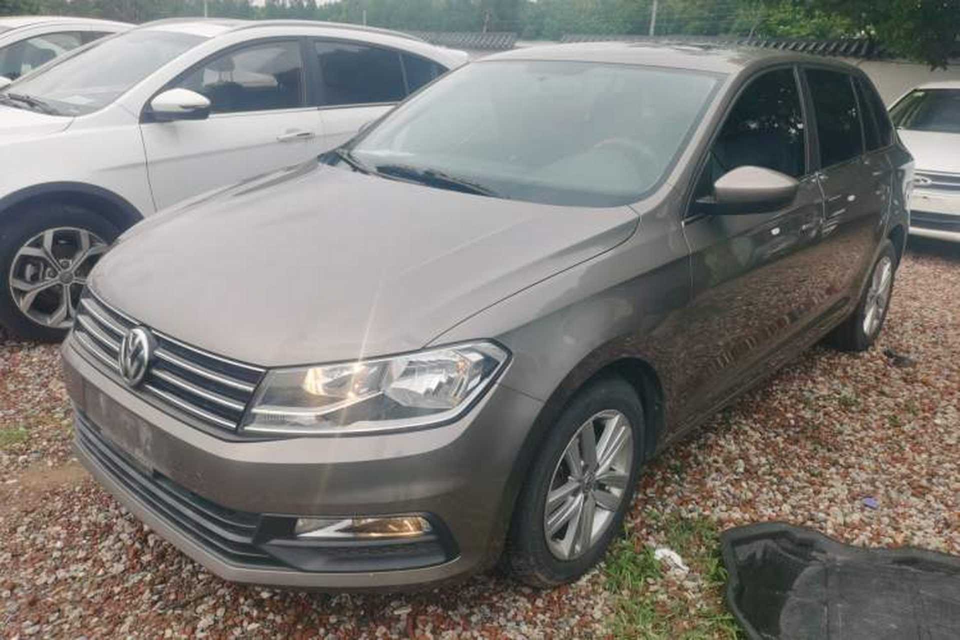 Used Volkswagen Santana 2015 HaoNa 230TSI DSG Comfort Model Front Left 45 Deg