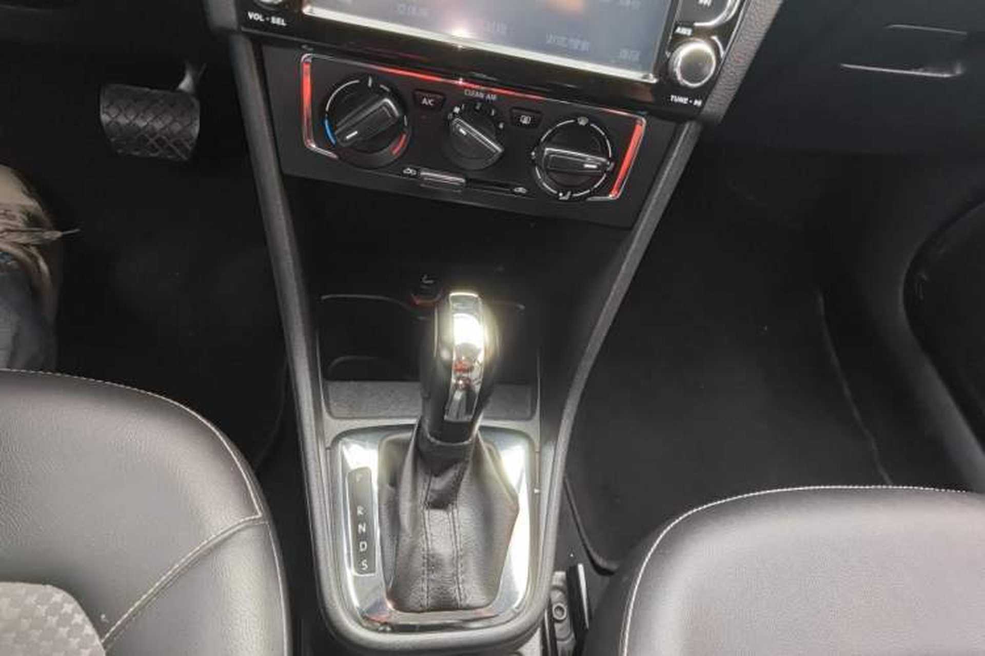 Used Volkswagen Santana 2015 Haval H6 1.6L Automatic Comfort Model Gear Lever