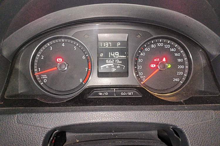 Used Volkswagen Santana 2015 HaoNa 230TSI DSG Comfort Model Instrument Cluster