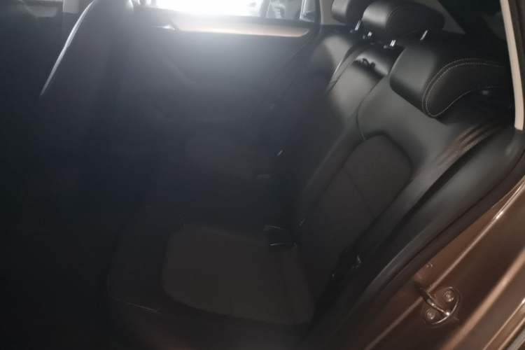 Used Volkswagen Santana 2015 HaoNa 230TSI DSG Comfort Model Left Rear Seat
