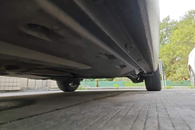 Used Volkswagen Santana 2015 Haval H6 1.6L Automatic Comfort Model Left Side Sill