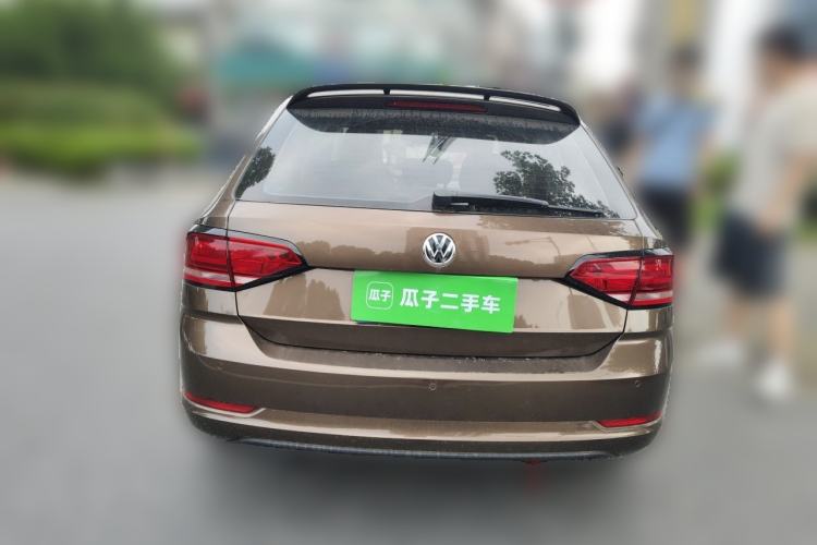 Used Volkswagen Santana 2015 Haval H9 1.6L Manual Comfort Edition Rear