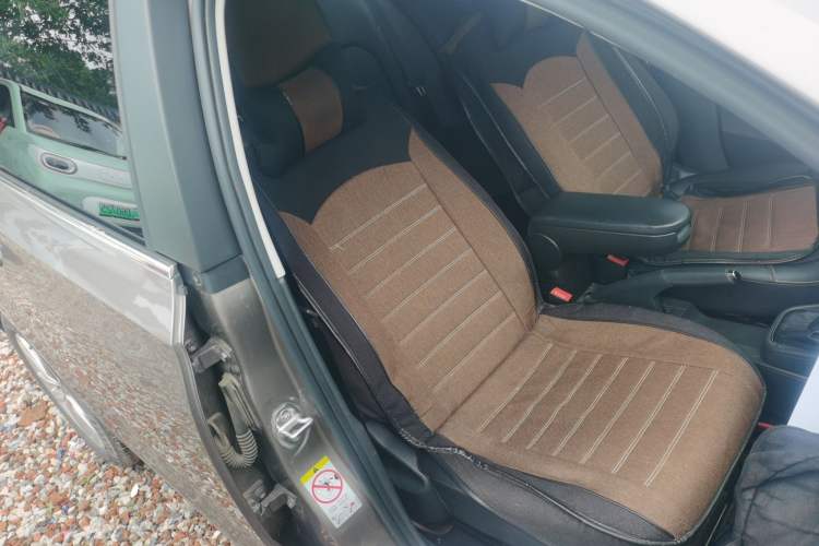 Used Volkswagen Santana 2015 HaoNa 230TSI DSG Comfort Model Right Front Seat