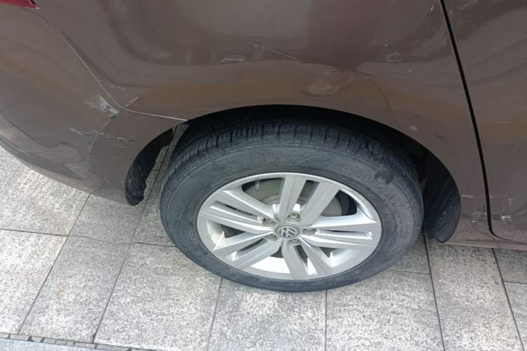 Used Volkswagen Santana 2015 Haval H9 1.6L Manual Comfort Edition Right Rear Wheel Hub