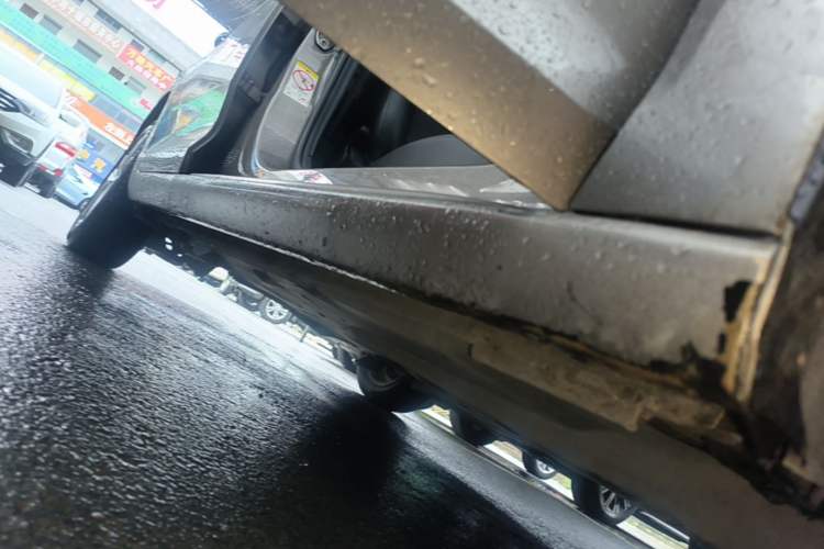 Used Volkswagen Santana 2015 Haval H6 1.6L Automatic Comfort Model Right Side Sill