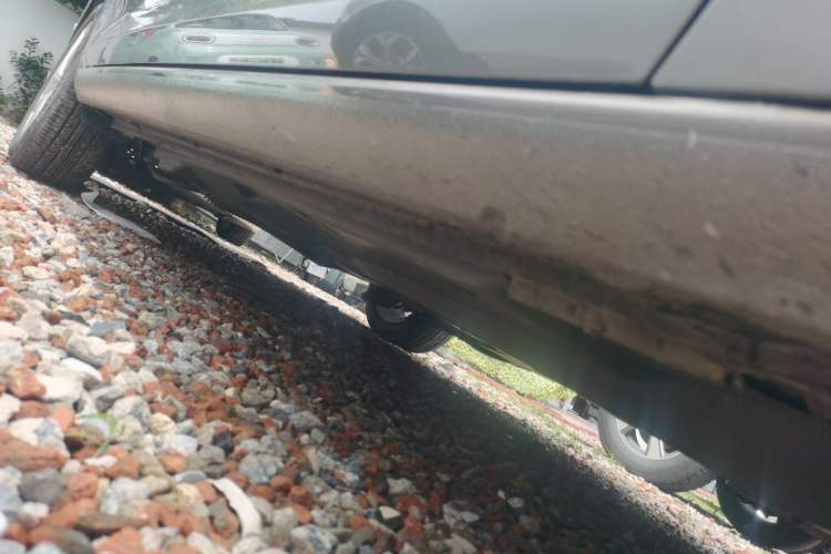 Used Volkswagen Santana 2015 HaoNa 230TSI DSG Comfort Model Right Side Sill