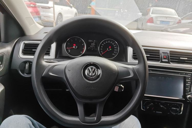 Used Volkswagen Santana 2015 Haval H6 1.6L Automatic Comfort Model Steering Wheel