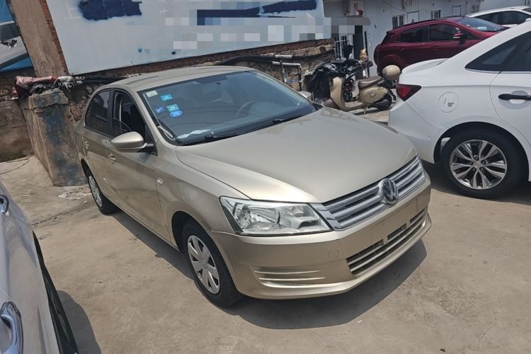 Used Volkswagen Santana 2015 1.6L Manual Fashion Edition Exterior 1