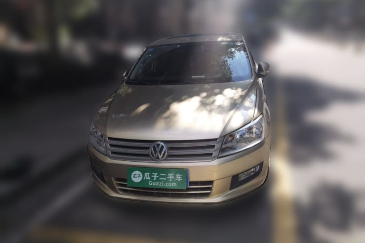 Used Volkswagen Santana 2015 1.6L Automatic Comfort Edition Front