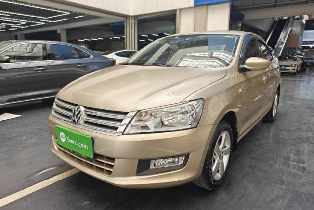 Ojetý Volkswagen Santana 2015 1.6L Automatic Comfort Edition