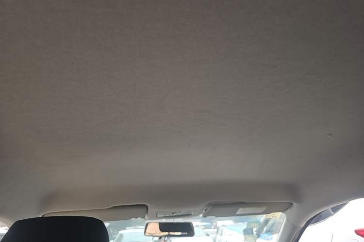 Used Volkswagen Santana 2015 1.6L Manual Fashion Edition Headliner