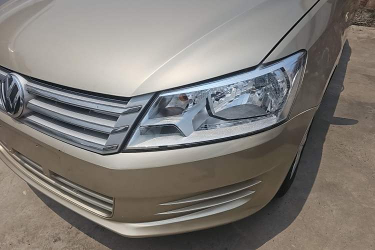 Used Volkswagen Santana 2015 1.6L Manual Fashion Edition Left Front Headlight
