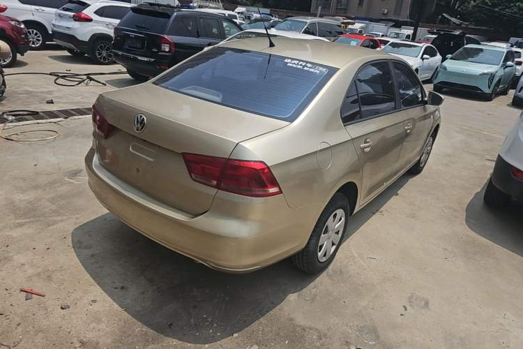Used Volkswagen Santana 2015 1.6L Manual Fashion Edition Rear Right 45 Deg