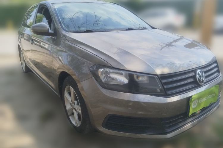 Used Volkswagen Santana 2015 Haval H6 1.6L Automatic Luxury Model Front Right 45 Deg