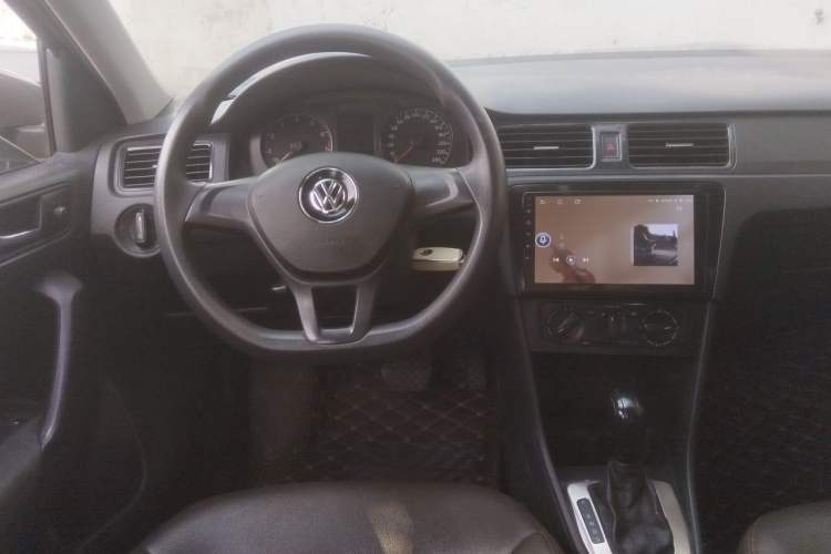 Used Volkswagen Santana 2015 Haval H6 1.6L Automatic Luxury Model Steering Wheel