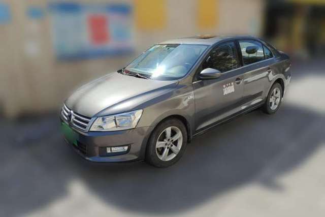 Used Volkswagen Santana 2015 1.4L Manual Comfort Edition