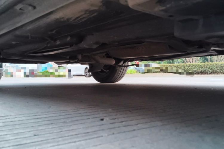 Used Volkswagen Santana 2015 1.6L Manual Fashion Edition Chassis Front Right