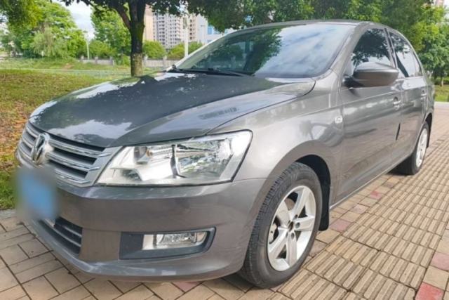 Used Volkswagen Santana 2015 1.6L Manual Comfort Edition