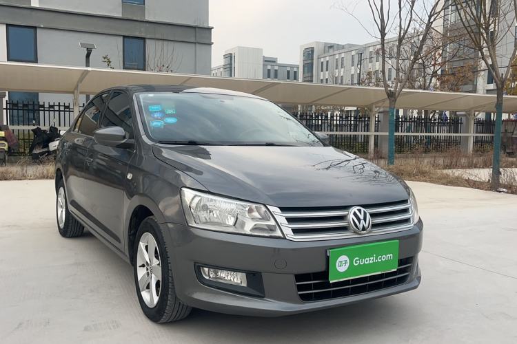 Used Volkswagen Santana 2015 1.6L Manual Comfort Edition Exterior 2