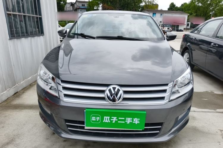 Used Volkswagen Santana 2015 1.6L Manual Comfort Edition Front