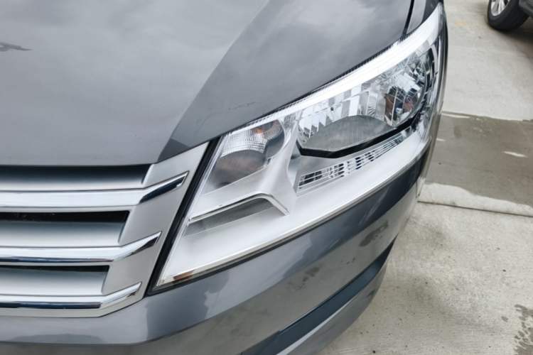 Used Volkswagen Santana 2015 1.6L Manual Comfort Edition Left Front Headlight