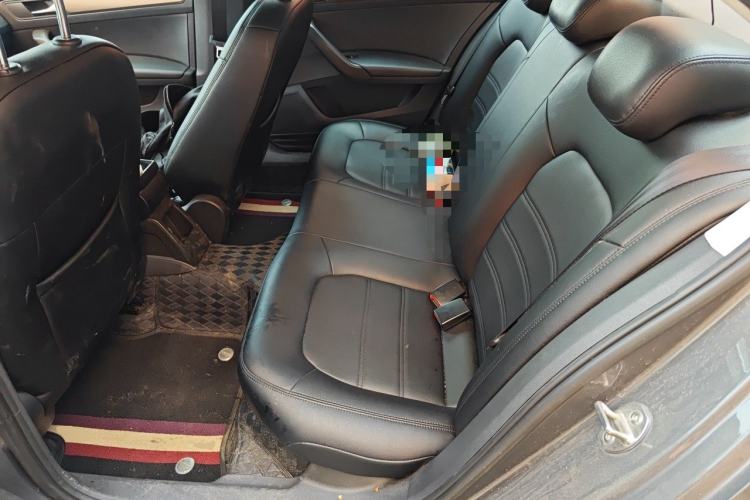 Used Volkswagen Santana 2015 1.6L Automatic Comfort Edition Left Rear Seat