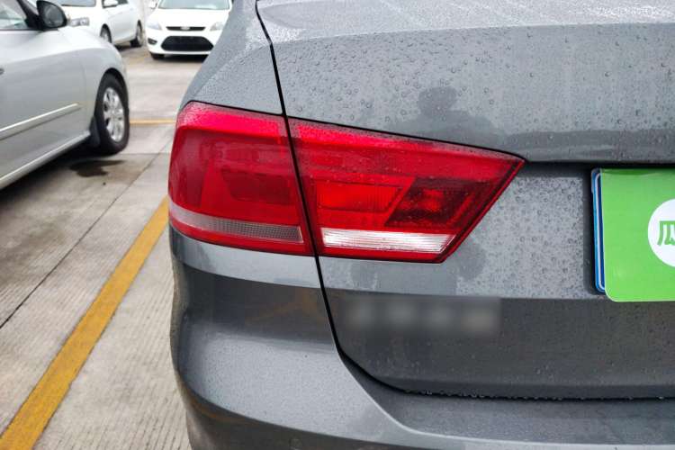 Used Volkswagen Santana 2015 1.6L Manual Comfort Edition Left Rear Taillight