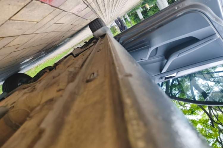 Used Volkswagen Santana 2015 1.6L Manual Comfort Edition Left Side Sill