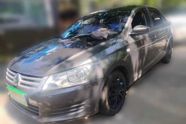 Used Volkswagen Santana 2015 1.6L Manual Fashion Edition