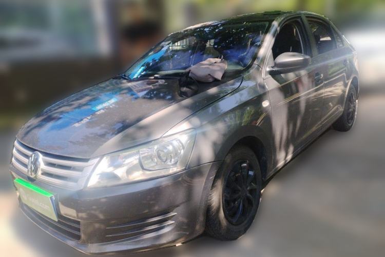 Used Volkswagen Santana 2015 1.6L Manual Fashion Edition Guazi used car, China used car export, Used car for sale, Used  cars, Cheapest cars for sale