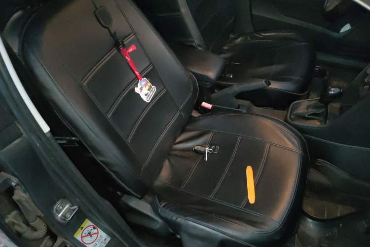 Used Volkswagen Santana 2015 1.6L Automatic Fashion Edition Right Front Seat