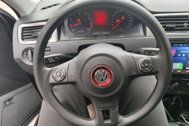 Used Volkswagen Santana 2015 1.6L Manual Comfort Edition Steering Wheel