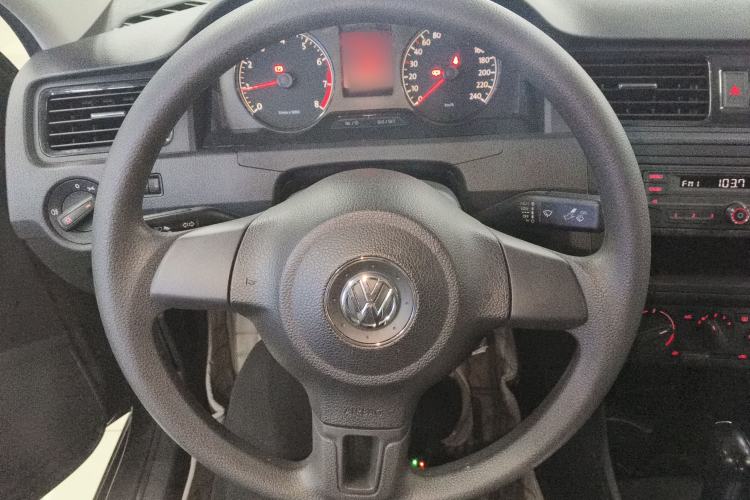 Used Volkswagen Santana 2015 1.6L Automatic Fashion Edition Steering Wheel