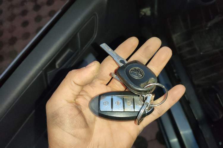 Used Volkswagen Santana 2015 1.6L Automatic Fashion Edition Vehicle Key