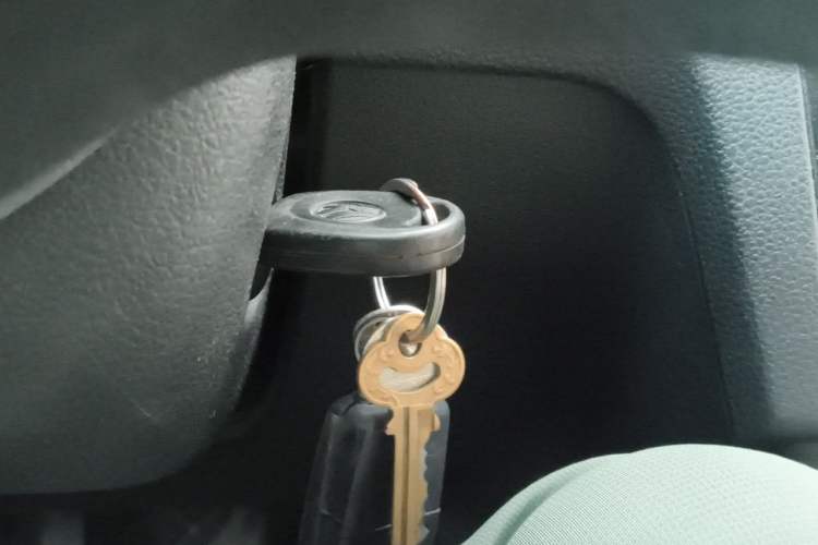Used Volkswagen Santana 2015 1.6L Manual Fashion Edition Vehicle Key
